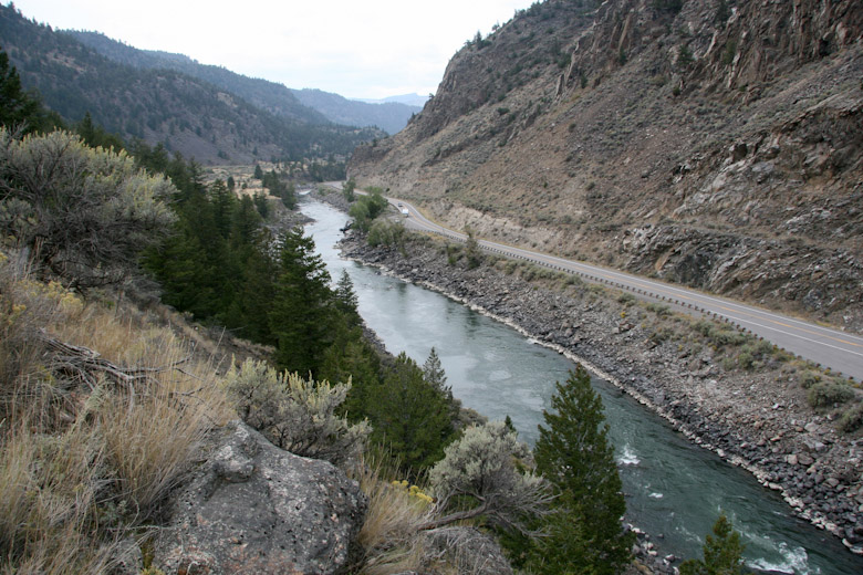 Click to view fullsize /articlepics/4_yellowstonebyrv_image-4.jpg