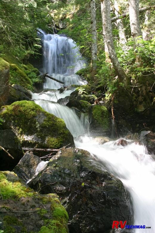Click to view fullsize /articlepics/10_pacwest_image-102.jpg