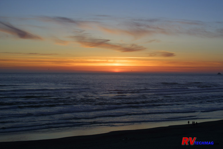 Click to view fullsize /articlepics/10_pacwest_image-15.jpg