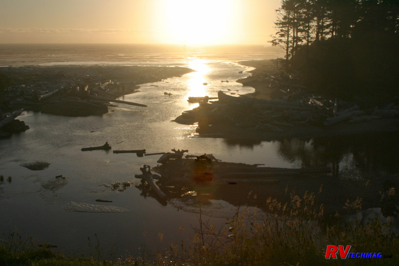 Click to view fullsize /articlepics/10_pacwest_image-35.jpg
