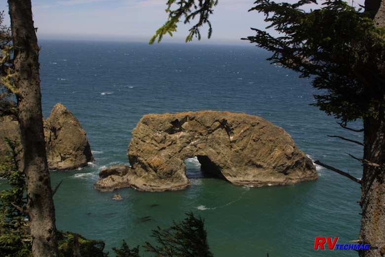 Click to view fullsize /articlepics/10_pacwest_image-7.jpg