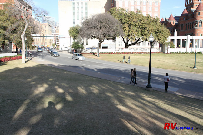 Click to view fullsize /articlepics/17_JFK_image-18.jpg