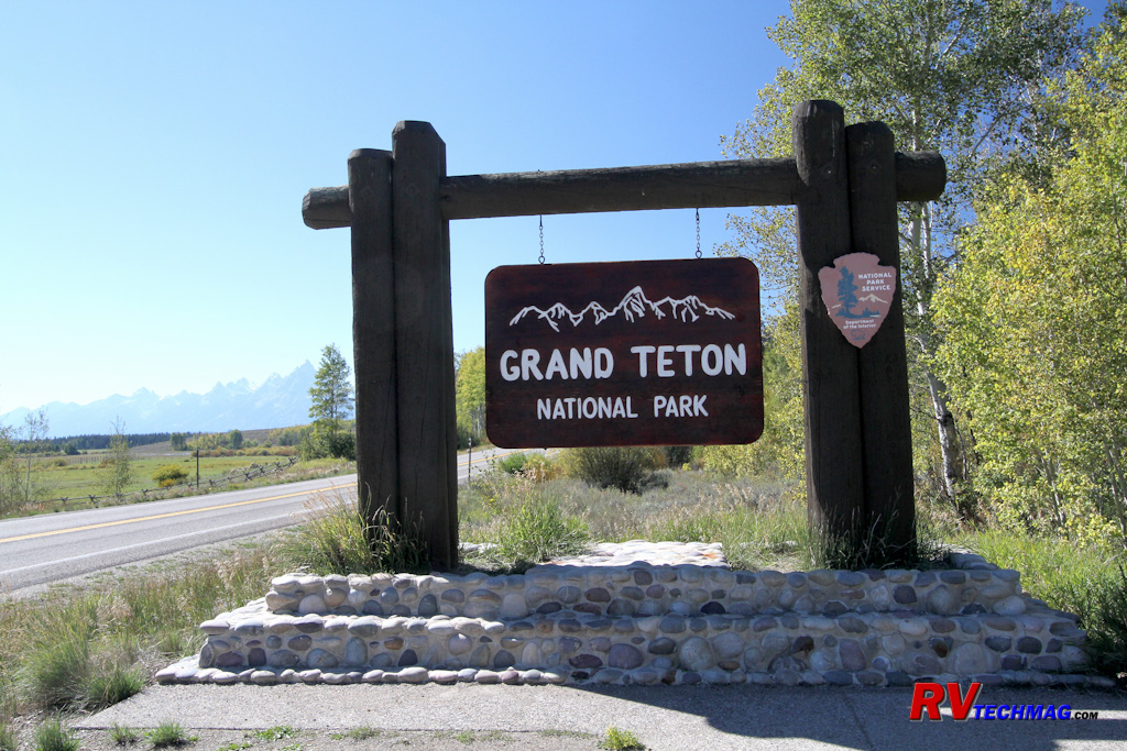 Click to view fullsize /articlepics/55_tetons_image-15.jpg